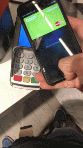Apple Pay, iPhone